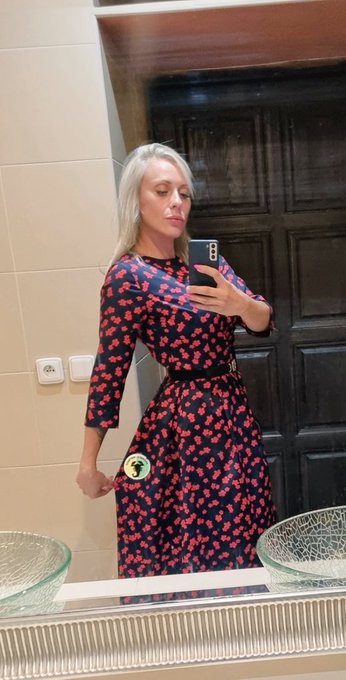My new colour..😍😍😍😍 after 2 months no time.. Ufff but now on my way to @perversefamily will go black<a href="/tag/analqueen"class="tags"><span>#analqueen</span></a>