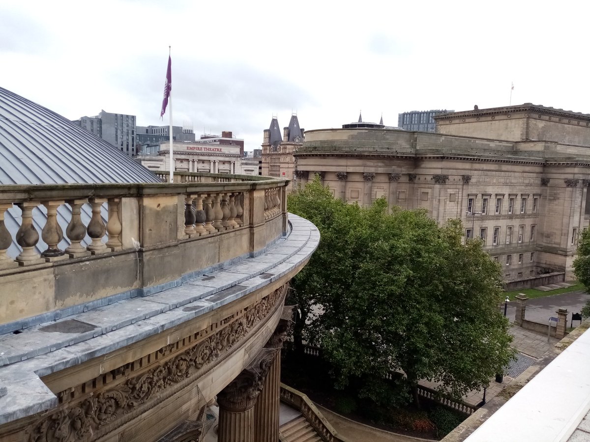 TheLookingGla55's tweet photo. What a wonderful morning rooftop networking @Lpoolcentlib. Thanks to @BIPCLiverpool for hosting a great event &amp; the tour. Your expert help &amp; services (for free!) really are a credit to the city
@garymillar @JenWallwork @McgrathAli @lumacreations https://t.co/Lshp2JTSCH