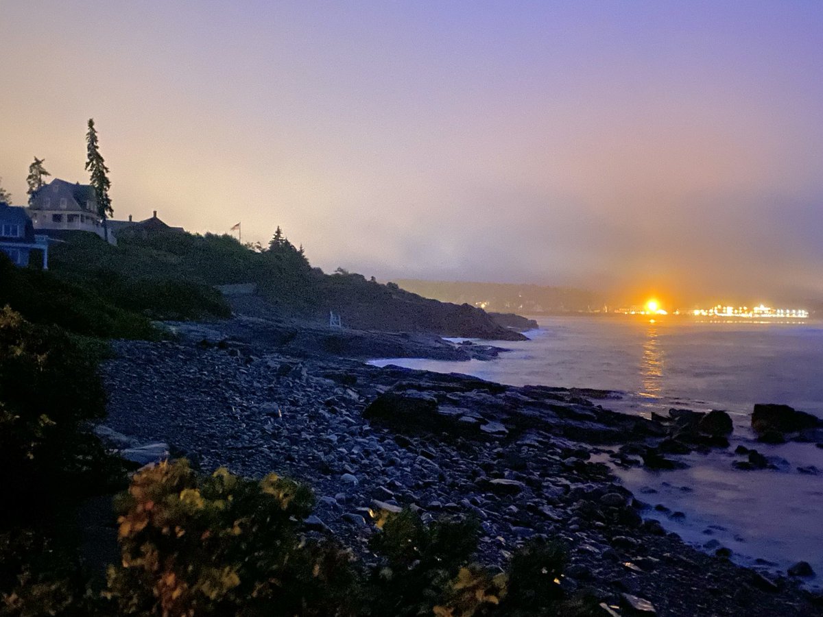 rick03907's tweet photo. Misty morning #ogunquit #maine #sunrise ⁦@MattNBCBoston⁩ ⁦@SurfSkiWeather⁩ ⁦@JeffNBCBoston⁩ ⁦@susantran⁩ ⁦@MichaelPageWx⁩ ⁦@CecyTelemundo⁩ ⁦@DeniseWX⁩ ⁦@TaniaLealTV⁩ ⁦@KatSotnik⁩ ⁦@AaronNBCBoston⁩ ⁦@StormHour⁩ https://t.co/NXmbu3qkU2