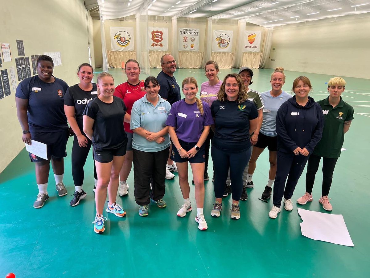 👩‍🏫COACHING🧑‍🏫 On Saturday we had 11 women start their Core Coach Course. Great work by everyone who attended, we look forward to the next 3 sessions 🏏 
#cricket #womenscricket #womenincricket #ladiescricket #coach #coaching #femalecoach #womenincoaching