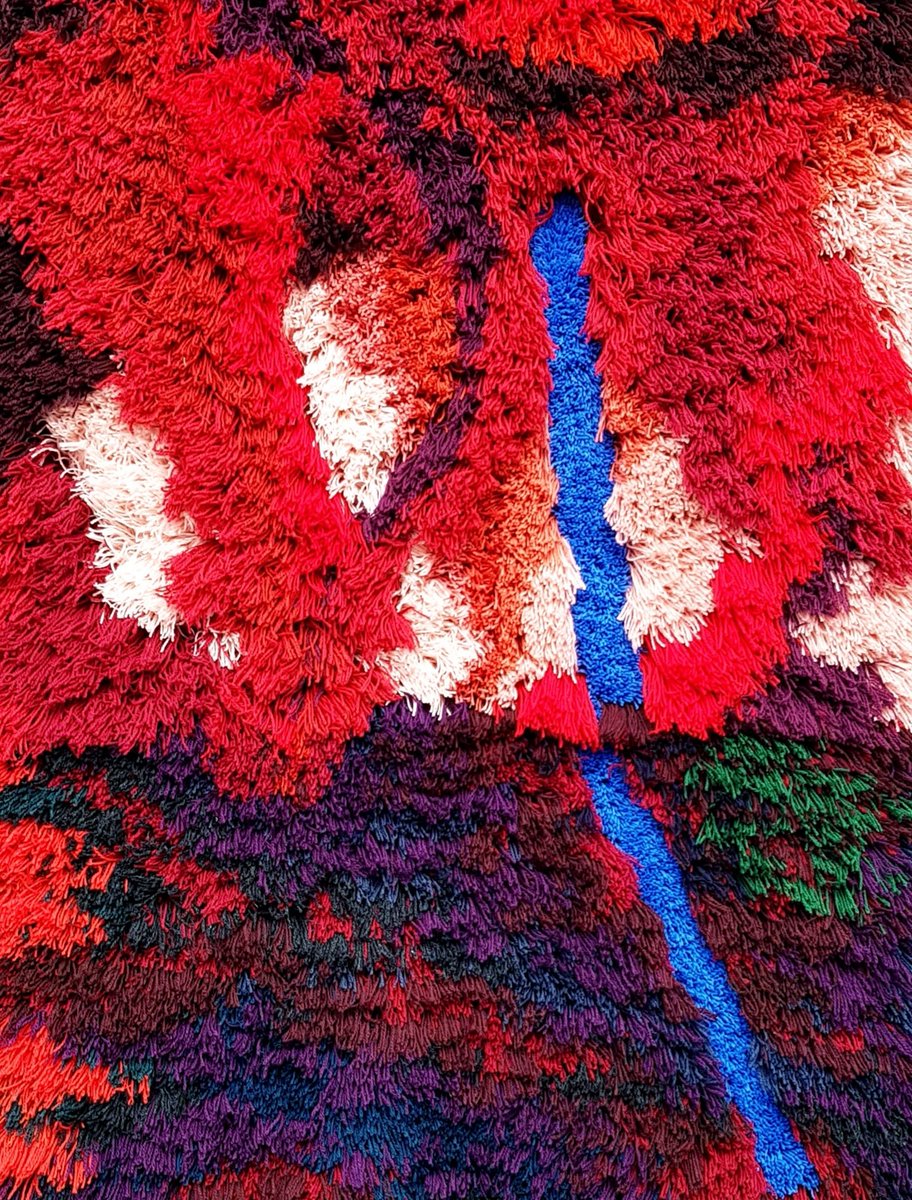 weaving_kate's tweet photo. The Death of the Combustion Engine (The Red Thing)

@artsuniplym @aup_postgrad https://t.co/cXf9POdiHk
