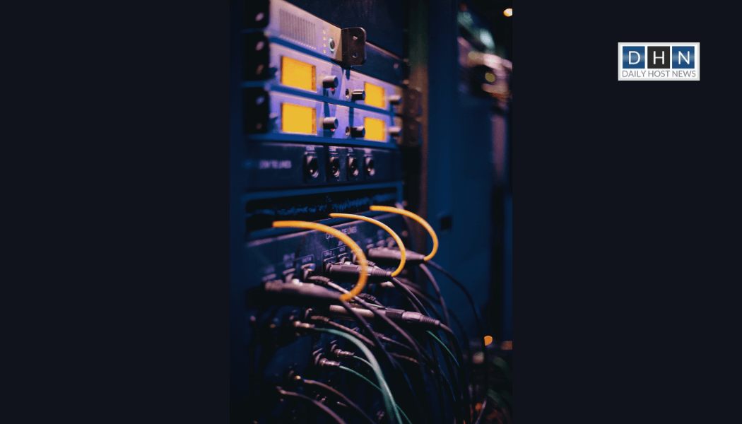 IND_DCA's tweet photo. The #NorthAmerica data center server market size is expected to grow significantly up to 2027, owing to the rising need for strong data security and storage systems. 

Read about some major trends expanding #NorthAmerica data center server market: https://t.co/7IMfb8KhiI https://t.co/XUYKD1wzSG
