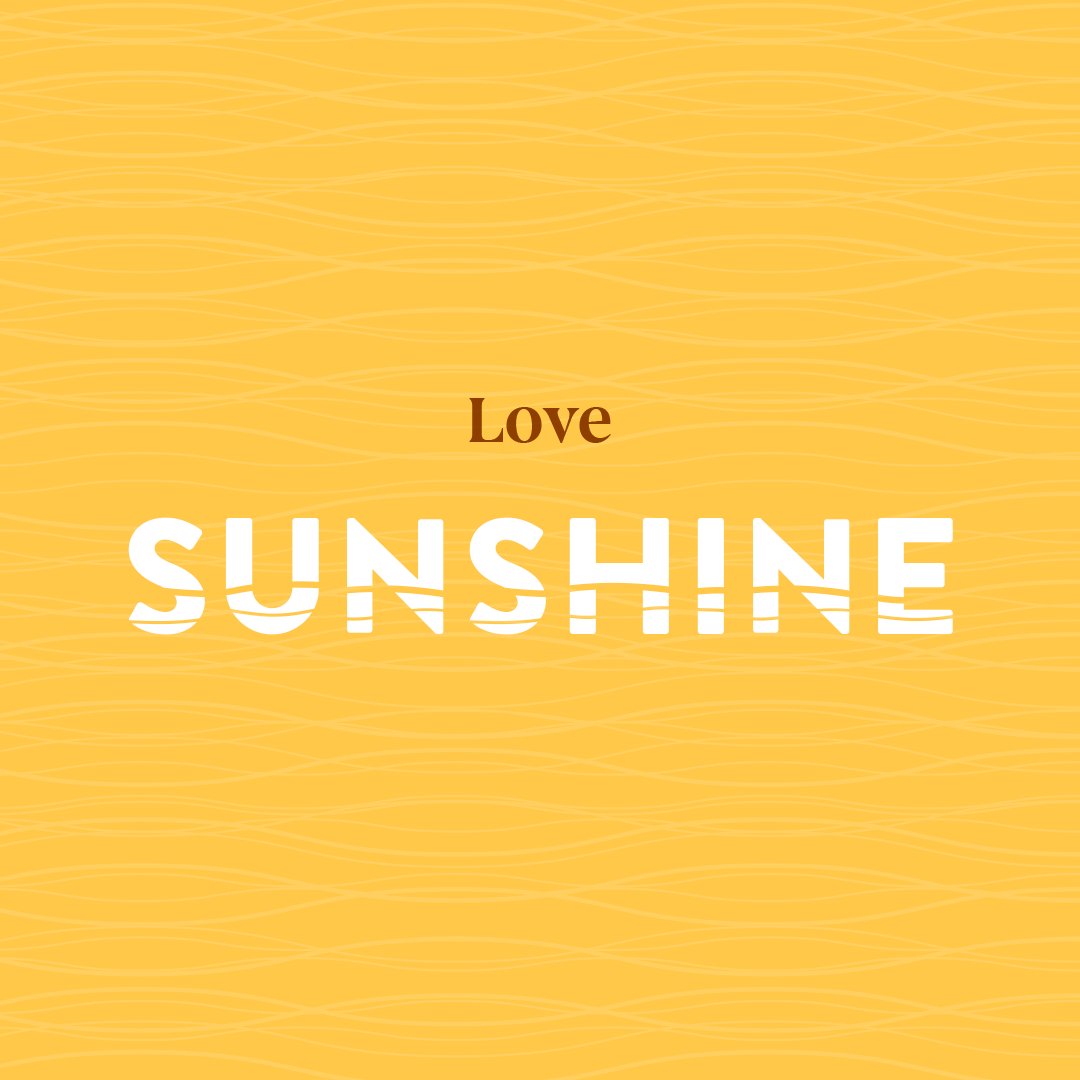 Make the most of the sunshine this bank holiday weekend at Southport.🌞 
.
.
.
#lovesouthport #visitsouthport #summerinsouthport #southportuk #seasideuk  #staycationuk #southportpier #familyfun #visitengland #summerholidays #southportnostalgia #makememories #lovesunshine