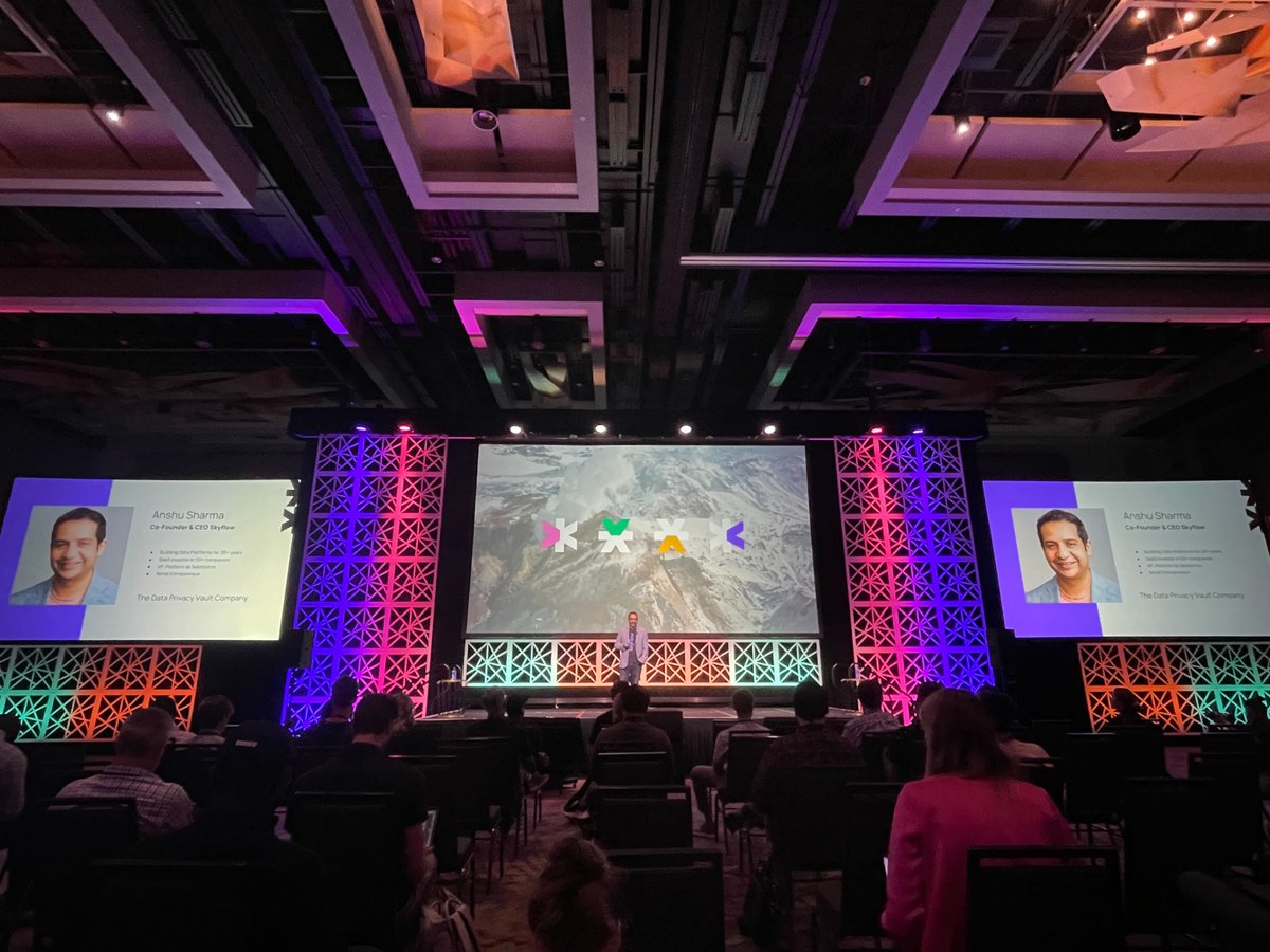 SkyflowAPI's tweet photo. @anshublog's keynote, now live @fintechdevcon!
#fintech_devcon https://t.co/3aB6NAUieh