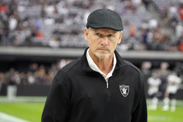 WastedRaiders's tweet photo. One day this man #mikemayock will write a book about who is really responsible for some of these horribly over-drafted players and I guarantee it wasn't this man's final decision sound off #RaiderNation https://t.co/12dztK0hmZ