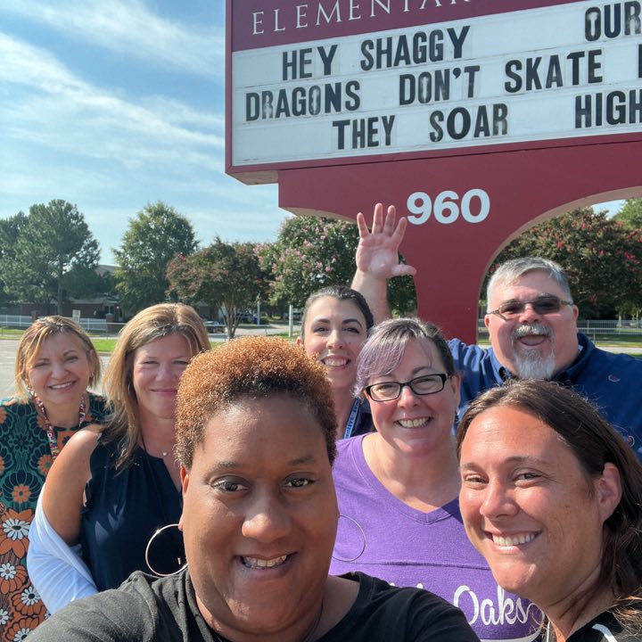 RamirezSchool's tweet photo. My photo for the ‘Tweet about it! ’ mission in the ‘Good to Great  22-23’ Goosechase Experience: https://t.co/Qqo1AEf6W5
⁦@vbkimani⁩
⁦@WhiteOaksDragon⁩ https://t.co/vKLSWwG0cS