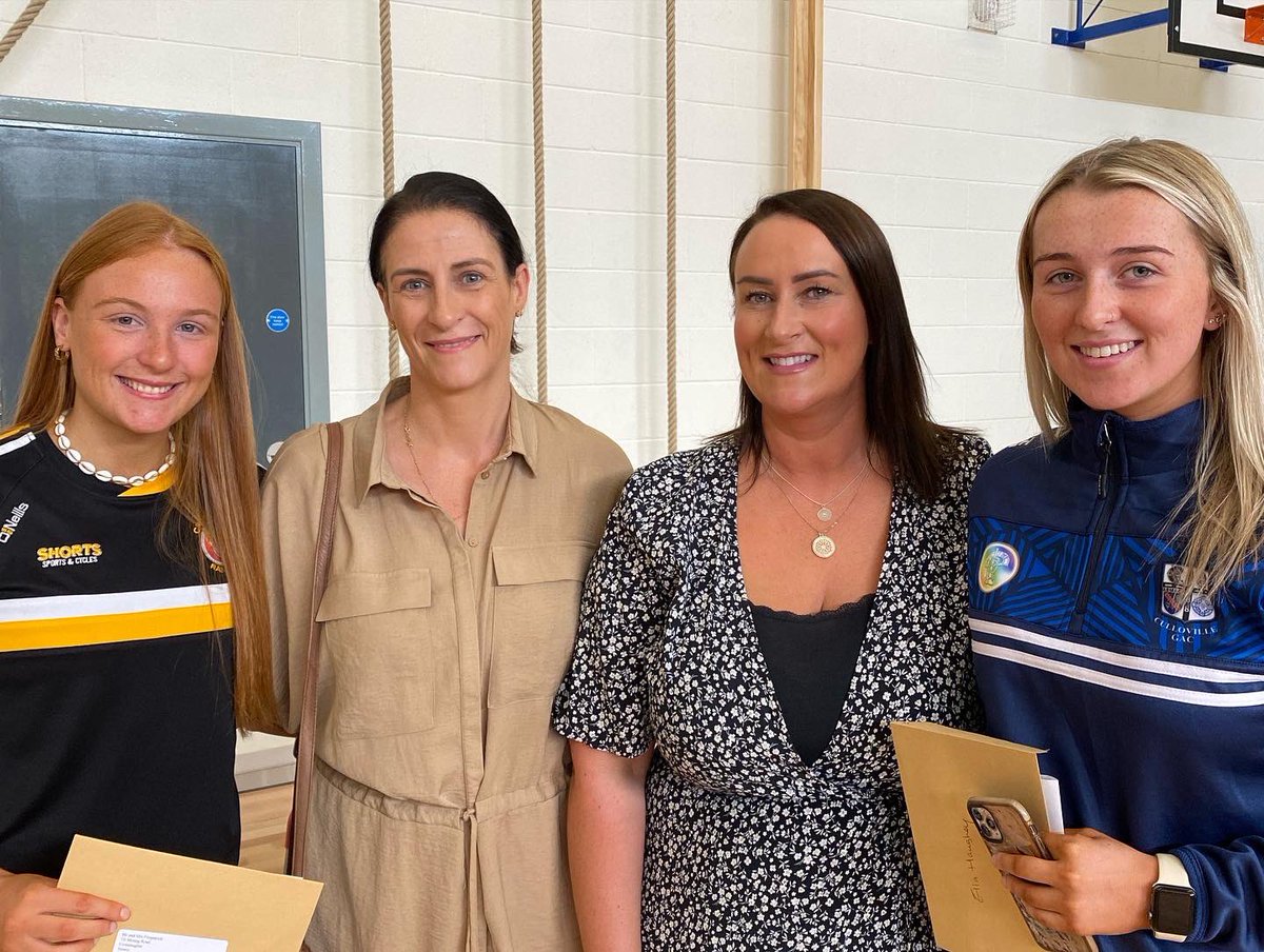 ⭐️💚💛There was a great buzz in the school today as our GCSE class of 2022 collected their outstanding results. Congratulations to everyone, your hard work and dedication has paid off! 💚💛⭐️ #GCSEResultsDay #EveryChildEveryChanceEveryClassEveryDay