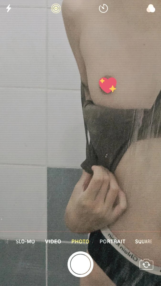 Tulip_nsfw's tweet photo. 📨✨ https://t.co/muRTWLeeL3