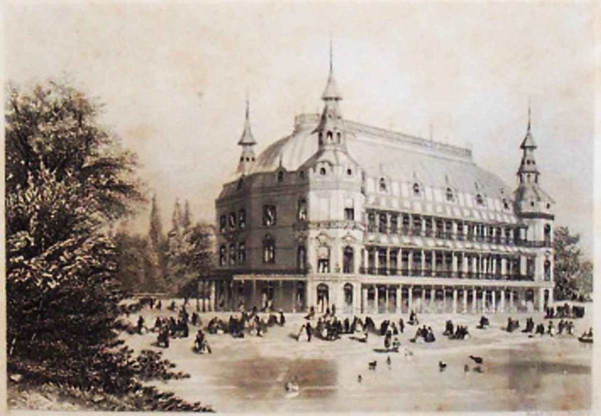 FlorencesLondon's tweet photo. #OTD 1856 Florence was guest of honour at a celebratory dinner in Royal Surrey Gardens (now Pasley Park) for soldiers returned from the Crimean War. #AtoZFlosLondon #flocations https://t.co/hTf5U8WhVY
