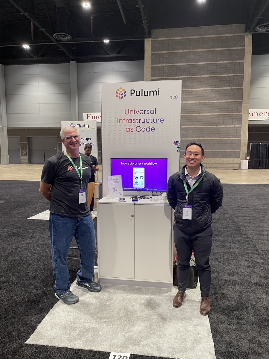 wamazonsmith's tweet photo. It's raining and humid @aws summit Chicago but we're still smiling in @pulumi booth 120. Come by and chat #cloudengineering with us! https://t.co/SIPmm2iPrj