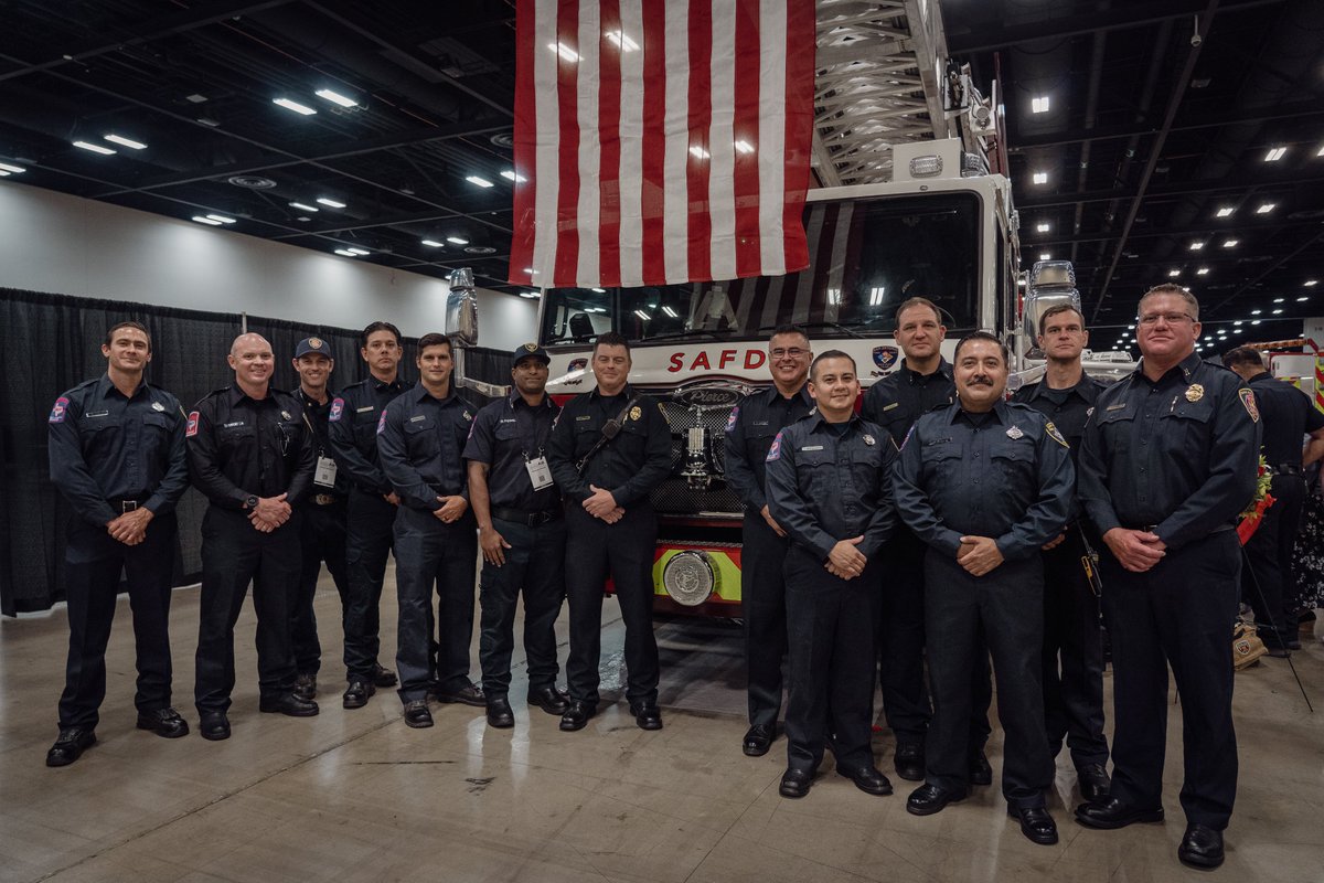 This is SAFD's new Platform 1. It is dedicated to our fallen brother Greg Garza, and is on display <a href="/IAFC/">IAFC</a> #FRI2022 here in SA.