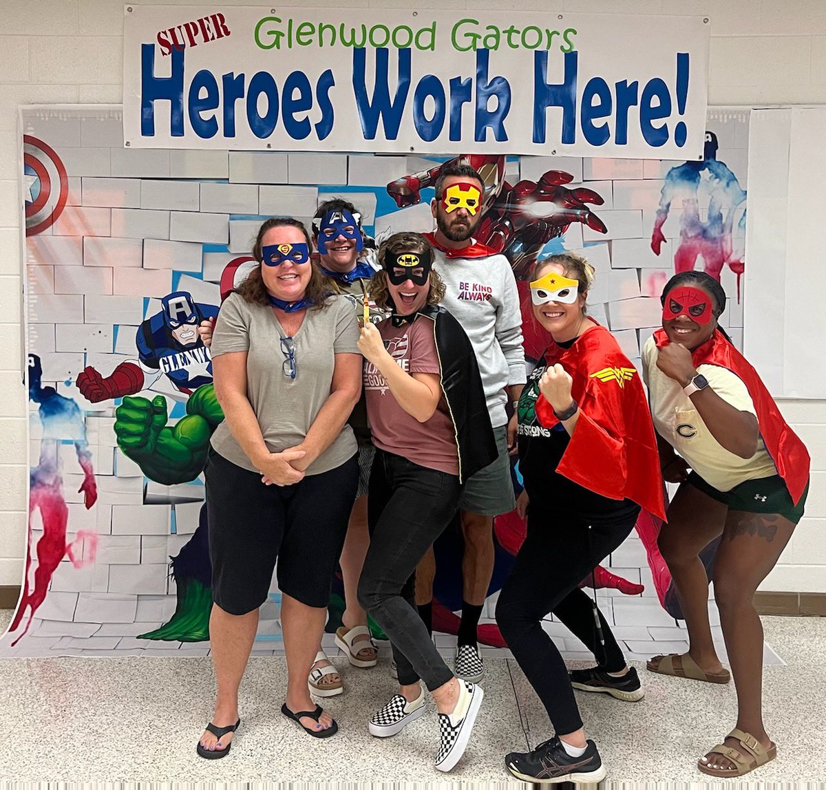 mscooney31's tweet photo. @GlenwoodES Special Education Rockstar Team!! #GlenwoodHeroes #SuperHeroesWorkHere @davidbfrench @ctownlove14 @marieElake https://t.co/yDF8jPrpXW