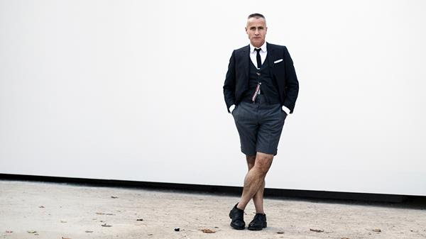 ErinBlasko's tweet photo. Award-winner fashion designer and University of Notre Dame alumnus @ThomBrowne will join @NotreDameIAS as an artist-in-residence for 2022-23 academic year.

Browne is founder and head of design for Thom Browne, a luxury fashion brand based in New York.

https://t.co/HlAblcNEjp https://t.co/wc0zui7BC6
