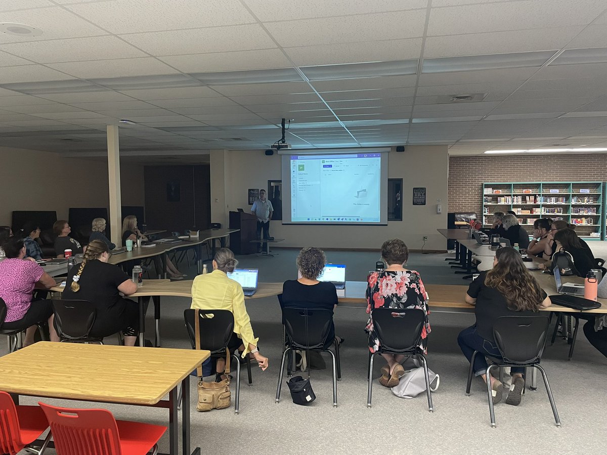 Our IT Department is presenting to some of our <a href="/LKDSB/">Lambton Kent DSB</a> clerical staff today. #SecurityUpdate #MSTeams