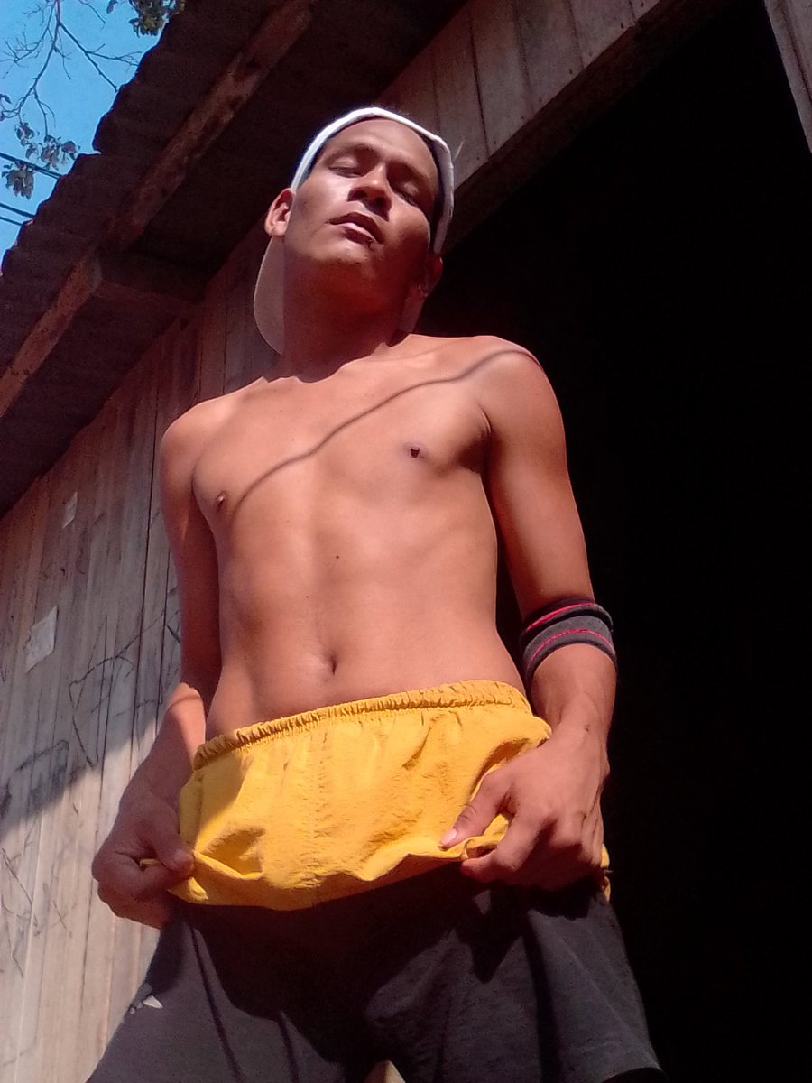 erick85483924's tweet photo. Estoy engordando 😏🔥 https://t.co/FpS8FP3VFo