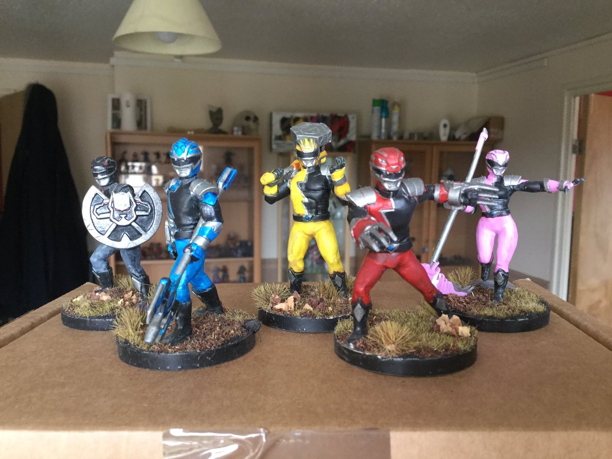 MintinBoxReview's tweet photo. Who else bought the #HeroesOfTheGrid Shattered Grid expansion purely for the #Hyperforce Rangers? 
#PowerMonth #PowerRangers #HyperforceSeason2Please https://t.co/0piB1iLb7T