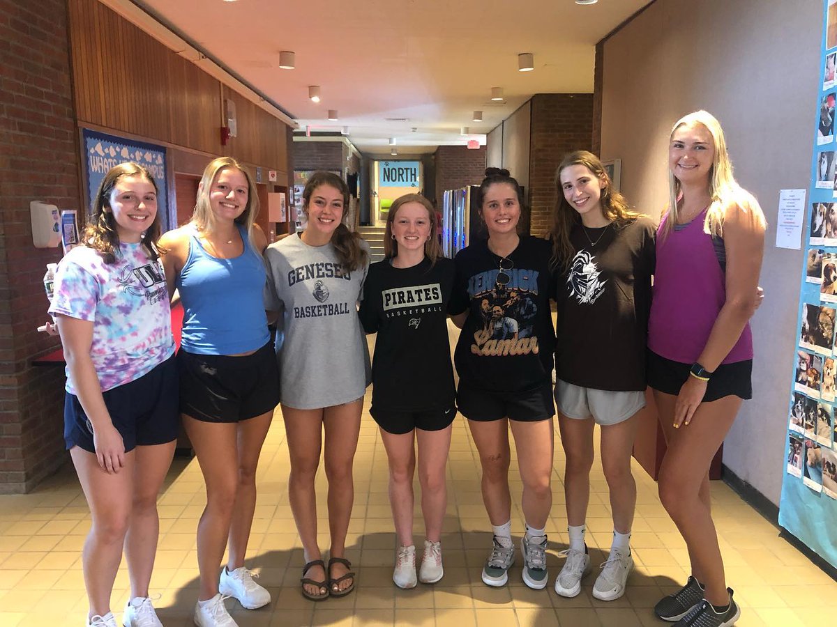 Geneseo Women’s Basketball tweet media