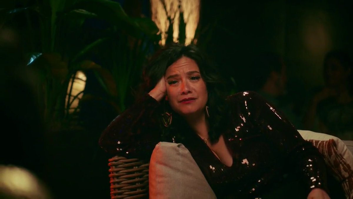 shemjay93's tweet photo. The Fantabulous Four Aunties 💁🏽‍♀️💁🏽‍♀️💁🏽‍♀️💁🏽‍♀️

An episode so good I watched it thrice already and each rewatch made me smile and feel so much better. Written, directed and starring Indigenous women. The best thing I've seen all week. We need more content like this. #ReservationDogs https://t.co/b7kPDnG3Mm