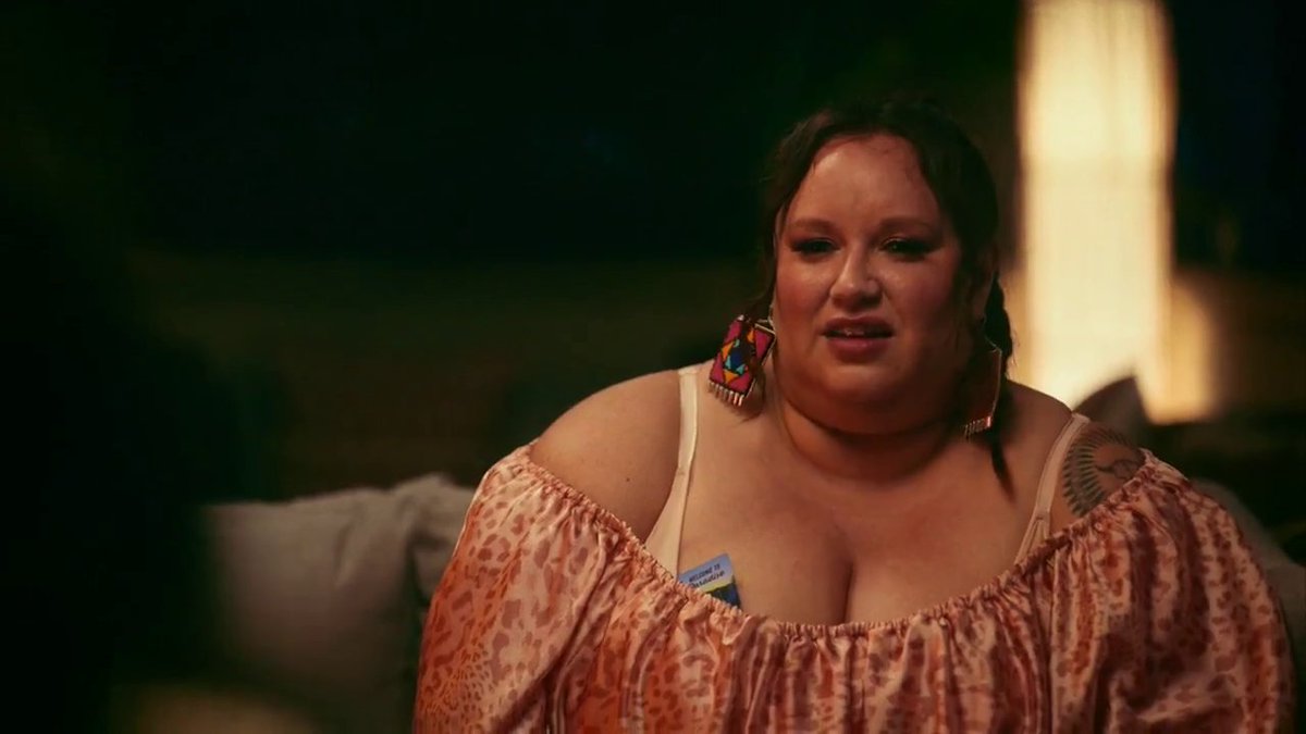 shemjay93's tweet photo. The Fantabulous Four Aunties 💁🏽‍♀️💁🏽‍♀️💁🏽‍♀️💁🏽‍♀️

An episode so good I watched it thrice already and each rewatch made me smile and feel so much better. Written, directed and starring Indigenous women. The best thing I've seen all week. We need more content like this. #ReservationDogs https://t.co/b7kPDnG3Mm