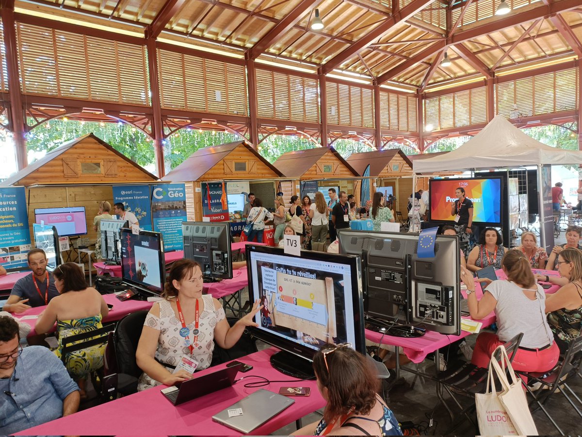 #Ludovia19 se termine déjà 😔 Un grand merci aux 900 participants et à tous nos partenaires pour ces 3 jours d'échanges, de partages et de rencontres 🙏 

🔜 L'équipe vous donne rendez-vous l'année prochaine pour la 20ème édition...😉 #Ludovia20

Bonne rentrée à tous !! 🎓