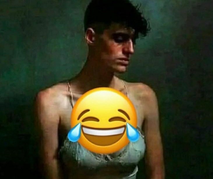HorrorTweet1's tweet photo. وي ، دهاداك دي في راصك ، هييواه  ، تما كايقرى .. https://t.co/0ZvYV5hcwW
