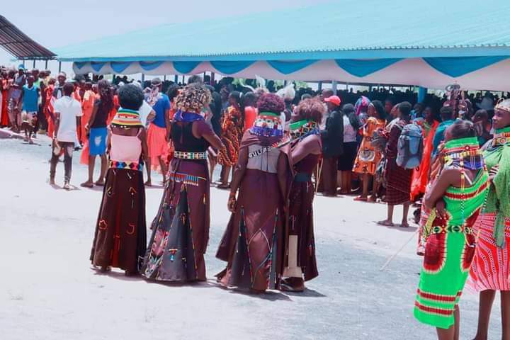 GovLomorukai023's tweet photo. Ready to serve.

Thank you good people of Turkana for giving me opportunity to lead &amp; serve you.

I'm so indebted with your LOVE.I'm going to pay you back with service &amp; clean governance without segregation.

#TurkanaMpya #GVNLomorukaiSwearingIn https://t.co/snOxUeLwPT