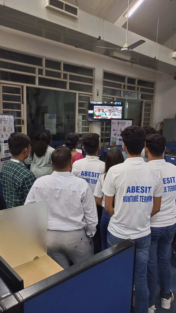 sonacollege's tweet photo. The interaction of our hon'ble Prime Minister Shri @narendramodi ji wd d participants of #SIH2022 Grand finale has started!#PM_ModiAtSIH #InnovationSeAtmanirbharBharat #SonaAt25 #sonatech
@PMOIndia @EduMinOfIndia @mhrd_innovation @AICTE_INDIA @abhayjere @dpradhanbjp https://t.co/5C3aIpfJ5a