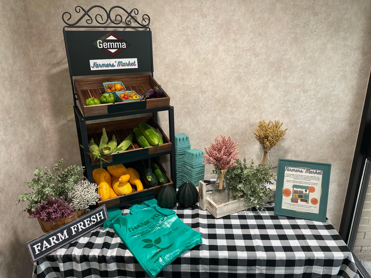 gemmapwr's tweet photo. Gemma hosted its first Farmers Market and what a success it has been! We wanted to provide our employees with free, local fresh fruit and vegetables to bring home. Many of our employees grow their own produce and brought in home grown foods to share with others. https://t.co/WIj2jRfuAu