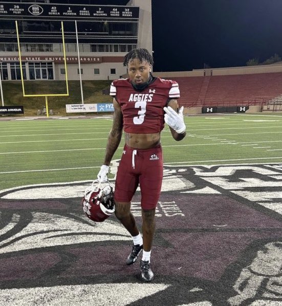 nmsugoaggies's tweet photo. 2 Days till Aggie Football #2 6’4” 190lb JR WR from McClymonds HS in Oakland, Cali and formally of Laney College @tai2good Ta’ir Brooks. Last year led Laney in receptions with 34 and 6TDs. #AggieCountDown https://t.co/boRil2erkW