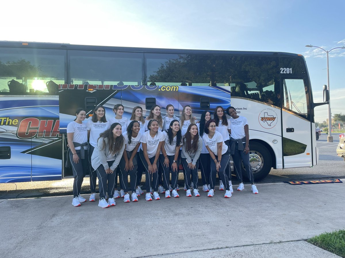 RGVTOURS's tweet photo. On our way to Denton, TX with one of our favorite groups! @GoUTRGV #goutrgv #rgvtours #relaxweknowtheroad #ralleythevalley https://t.co/RyNPOqe0F5
