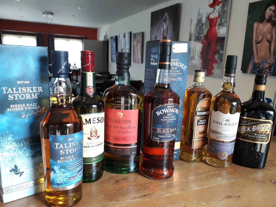 legoutsoiree's tweet photo. We hebben ook vele minder gekende exclusieve spirits en geflambeerde irish coffee en maar liefst 55 single malts...  Kijk op facebook voor onze whiskyclub en maak jezelf lid: https://t.co/hGLsGCHS7X https://t.co/pFhC1Sb2Oj