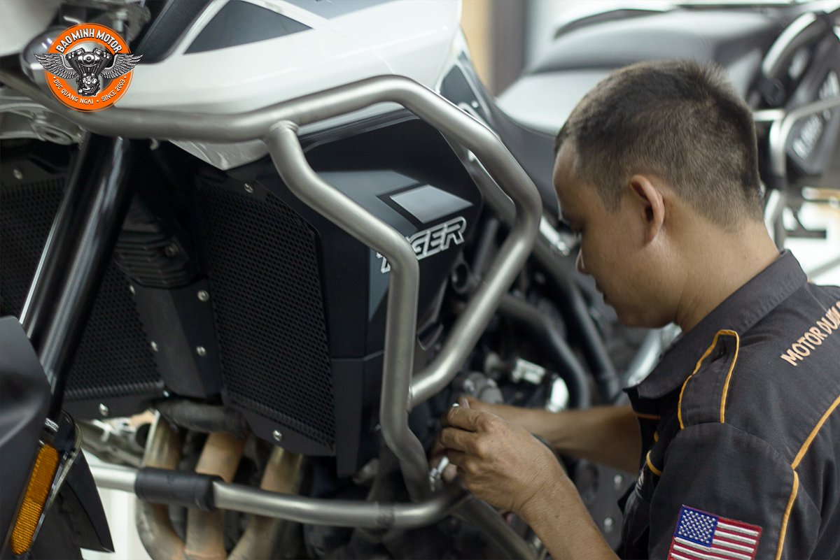 uc_ngai's tweet photo. #triumph #motorservice #motorducquangngai #tiger900 #triumphservice https://t.co/EFtAuxXMvh