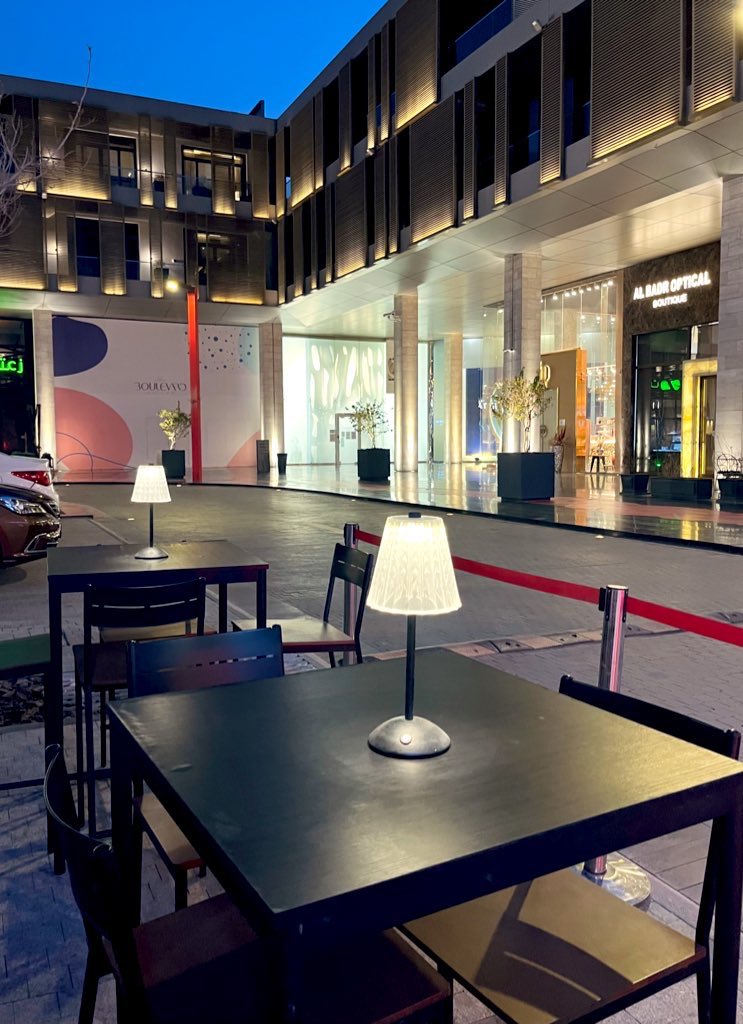 R E E M ☕️🍴 tweet media