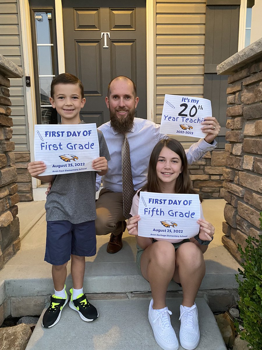 Ready! #AvonFirstDay2022 <a href="/SupportAvonSch/">Support Avon Schools</a>