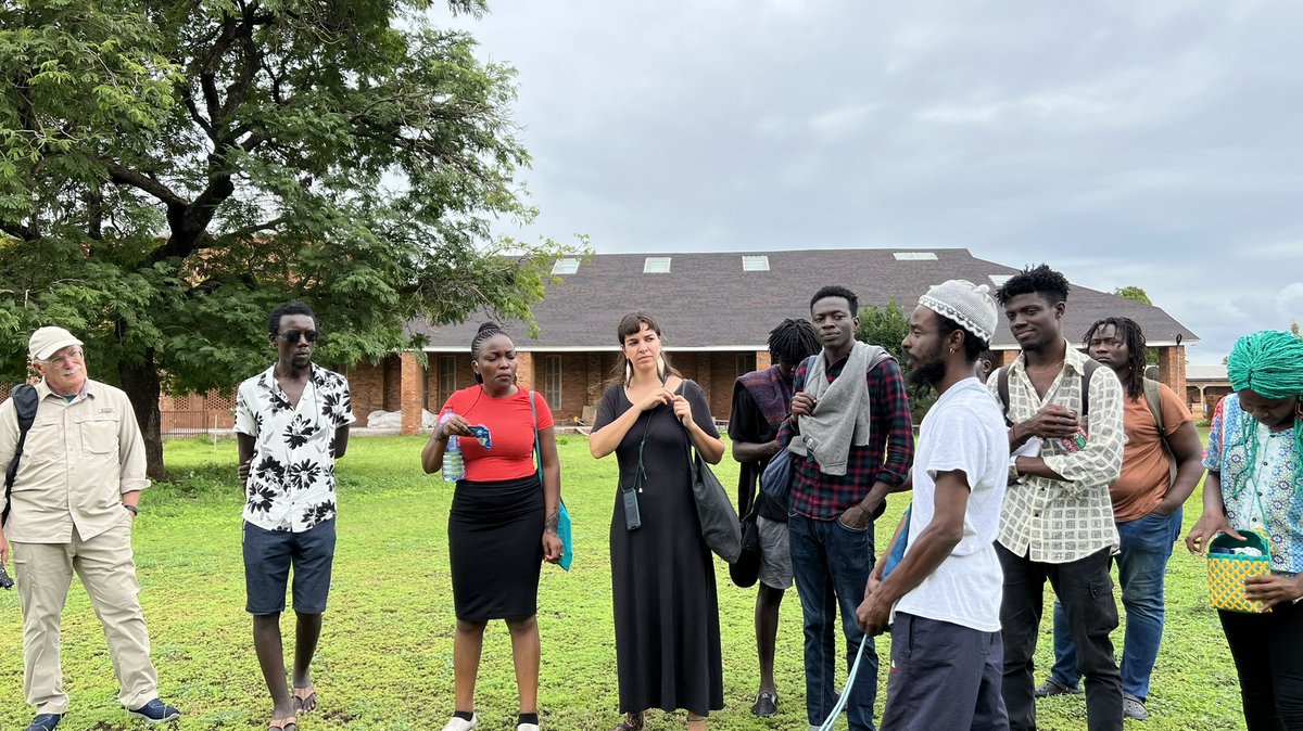 ibrahim_mahama's tweet photo. Underground collective from Uganda and University of Michigan Ann Arbor. #educationalvisit #redclaytamale #ghana #uganda #USA https://t.co/QqLdLnqVBD