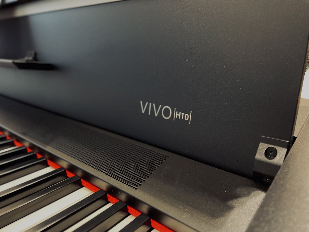 shima_lkawasaki's tweet photo. イタリアの総合楽器メーカーPROEL社の電子楽器ブランド「Dexibell（デキシーベル）」VIVO H10・H1 期間限定ラゾーナ川崎店にて展示スタート!!!!
#Dexibell #VIVOH10 #VIVOH1 #PROEL #電子楽器 #ホームピアノ #電子ピアノ　
@dirigentjp @dexibellMI https://t.co/q4WZjxYyjv