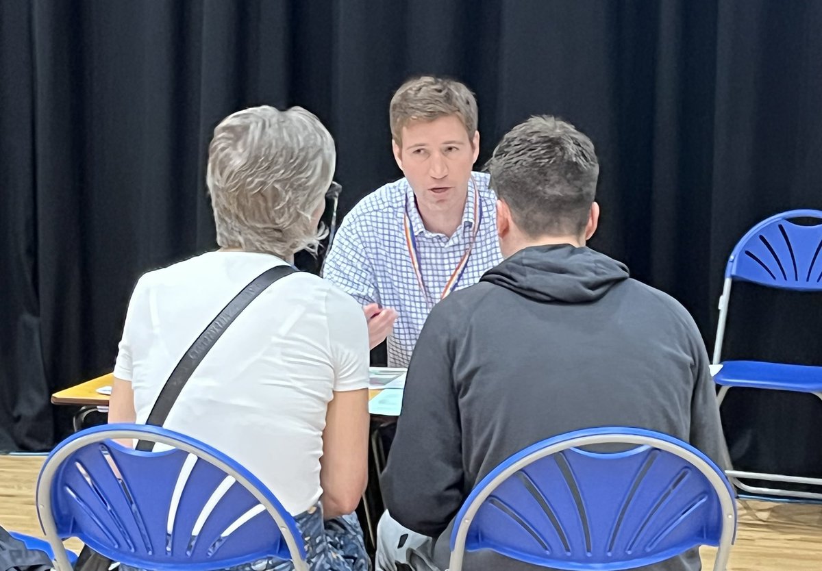MoulshamHigh's tweet photo. @MoulshamHigh #SLT are currently providing expert assistance to #year11 students with their #postgcse next steps including their @MHS6thForm subject choices. https://t.co/oQoSD2K54U