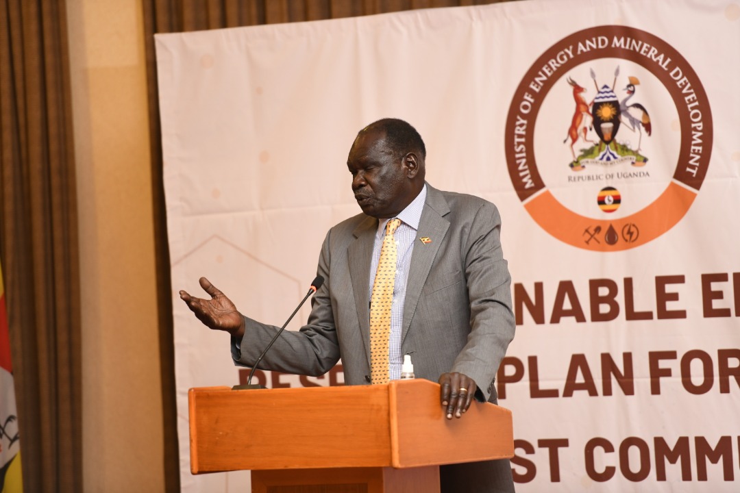 Earlier today, the Rt. Hon. Prime Minister Robinah Nabbanja launched the 'Sustainable Energy Refugee Response Plan' at Serena Hotel, Kampala - on behalf of the Government of Uganda. The launch was organized by @MEMD_Uganda, @giz_uganda & @CrrfUganda. #withrefugees #CRRF #SERP