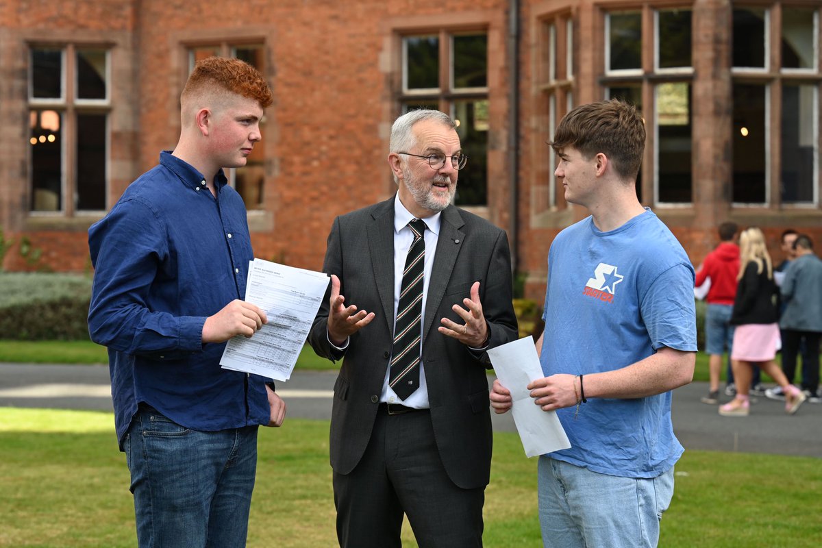 CampbellCollege's tweet photo. 147 pupils at Campbell College opened their envelopes today to reveal the strongest set of GCSE results ever recorded for the College.

Full story including comment from Headmaster &amp; Photo Gallery here: https://t.co/SSLd4YQQEI https://t.co/BnpedDHeph
