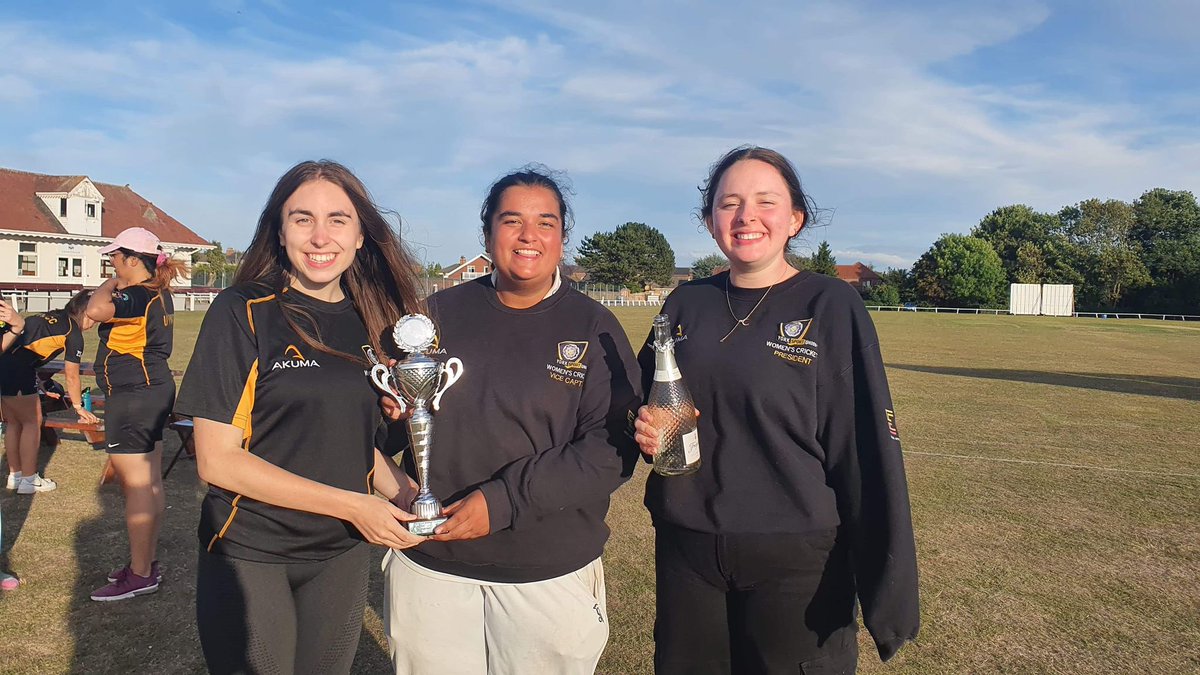 Well done to former <a href="/Leamingtoncc/">Leamington Cricket</a> player Laura, whose <a href="/UYWCC/">UoY Women's Cricket</a> team won the Yorkshire womens cup at the weekend. Laura top scored in the final with 45 batting at no. 3