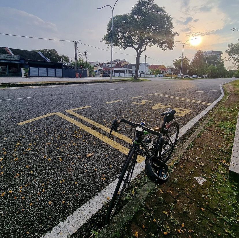 CryptoBikes tweet media