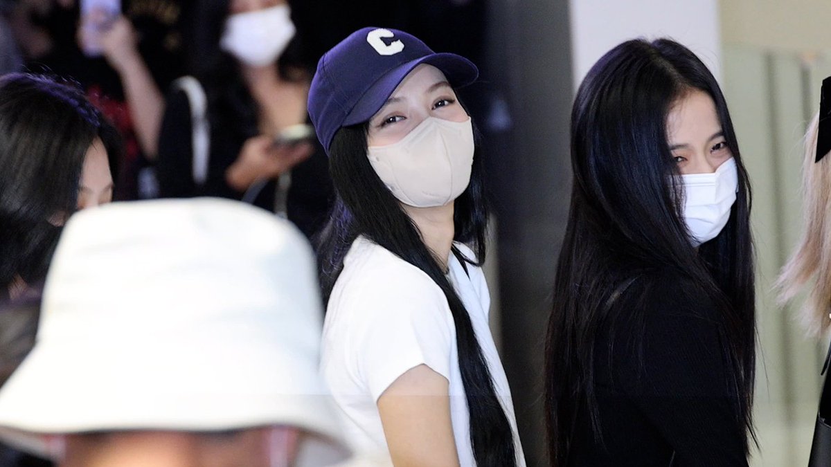 BP_CLIDE's tweet photo. 미친 존나 이뻐 https://t.co/ShCpMFNuyE