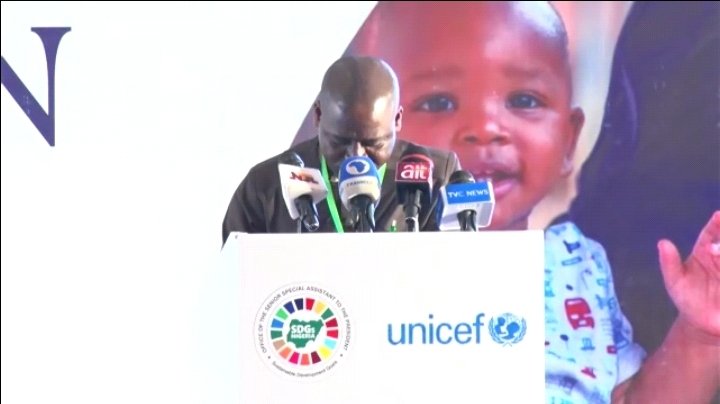 SDGRadioNG's tweet photo. Rep. @NGFSecretariat
giving welcome remarks @ossap_sdgs
Led #LaunchSDG3and4Reports
A first in the Global South! #LaunchSDG3and4Reports #GoodHealth #WellBeing #QualityEducation #SDGNG #SDGEvaluation #Agenda2030 #GovtAtWorkNG #SDGRadio #SDGRadioNG #BeTheFuture https://t.co/bKuZL54CRo