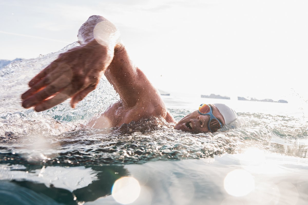 LewisPughFDN's tweet photo. On this day last year, @LewisPugh began the #ClimateSwim across the Ilulissat Icefjord in Greenland. His message rings true now more than ever:
"What is happening in the Arctic will impact all of us. Time is not on our side. But world leaders must be." https://t.co/f2orEjdE6Q