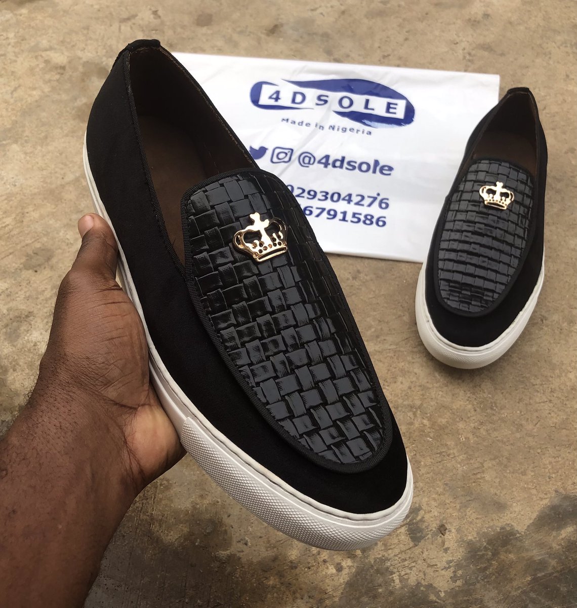 4dsole's tweet photo. @mrmacaroni For your made in Nigeria shoes and slides… delivery nationwide is guaranteed https://t.co/ivm0KcoRfQ