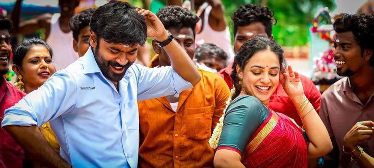 ItzAshifDhanush's tweet photo. Follow &amp; support

@dhanush_rd_ 👈

Dhanush anna fan Girl 🤩❤️‍🔥

My everything 🥰❤️😘

My world 💓

#ARLove

#Thiruchitrambalam #Vaathi
@dhanushkraja 🔥🔥 https://t.co/OBQtBH8V0n