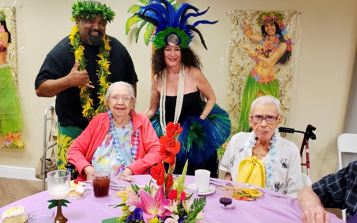 Residents at our Meadows #AssistedLivingCommunity donned leis and tropical colors for their 2022 #SummerLuau! 🌺 They enjoyed roasted pig, tropical drinks, and live entertainment! 🤙 Mahalo! 😎

#SeniorLiving #SeniorCare #ContinuingCare #AgingServices #OlderAdults #ElderlyCare