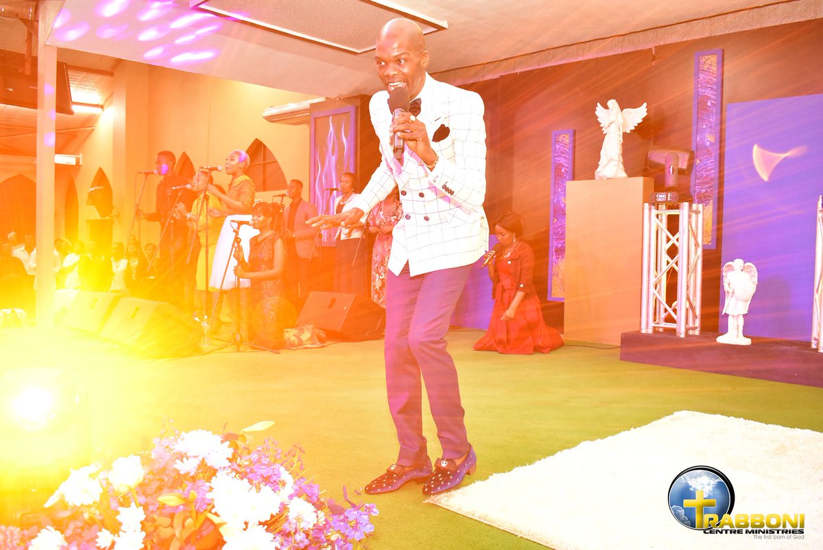 IAmLesegoDaniel's tweet photo. #ThrowbackThursday #CareerWomanInTheSpirit Having the love of God is the true achievement of a person. Do not look for the love of the world to prove your success to your enemies. A woman achieves #TheLevelOfLove by rejecting everything that the world offers.  #TheLoveOfTheFather https://t.co/35ETIm7oqT
