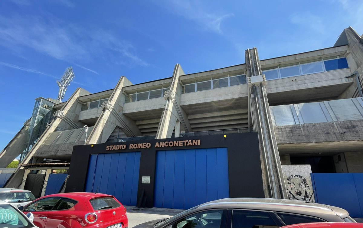 Når man nu er i Pisa <a href="/Fodboldpodcast/">Fodboldministeriet</a> #lyttillars