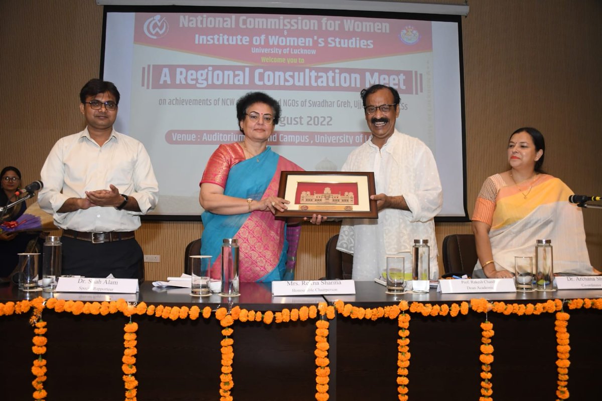 NCWIndia's tweet photo. Chairperson @sharmarekha participated as Chief Guest and shared her insights at the One-Day Regional Consultation Meet organised by @NCWIndia in collaboration with the Institute of Women’s Studies, University of Lucknow. @PIBWCD @MinistryWCD https://t.co/zciYlKKDsr